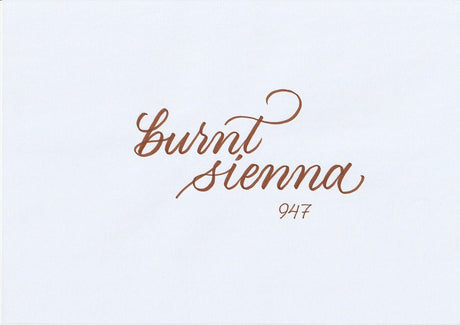 Handskriven text med ordet "burnt sienna" i bränd siennafärg, skriven med ABT Dual Brush Pen i nyansen 947 Burnt Sienna.