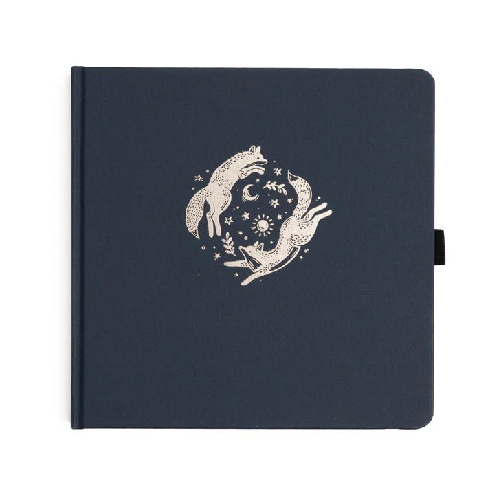 Dotted Notebook Forest Foxes SQ - 1 - Archer & Olive - Tidformera
