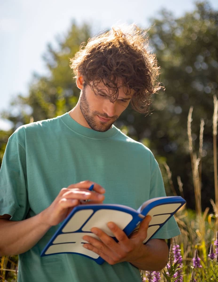 Dotted notebook Graphic L Hi - 4 - Nuuna - Tidformera