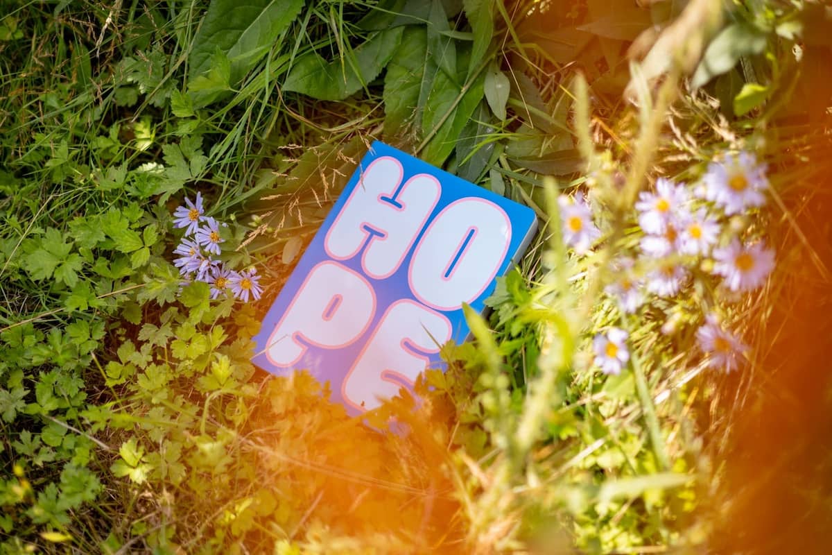 Dotted notebook Graphic L Hope - 5 - Nuuna - Tidformera