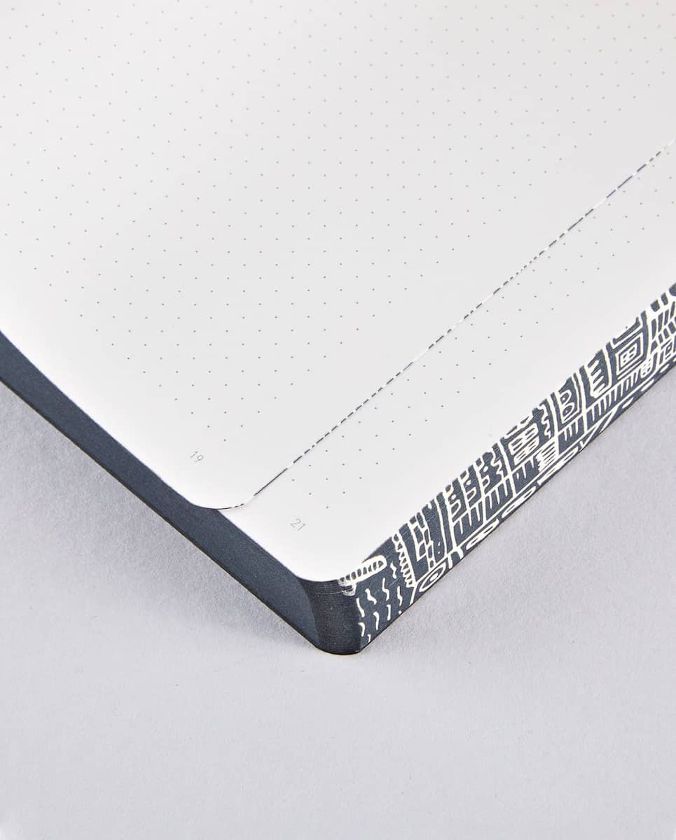 Dotted notebook Graphic L London - 3 - Nuuna - Tidformera