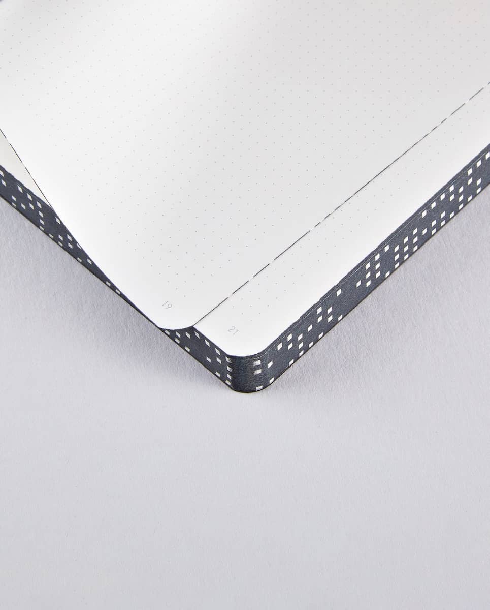 Dotted notebook Graphic S - Analog - 2 - Nuuna - Tidformera