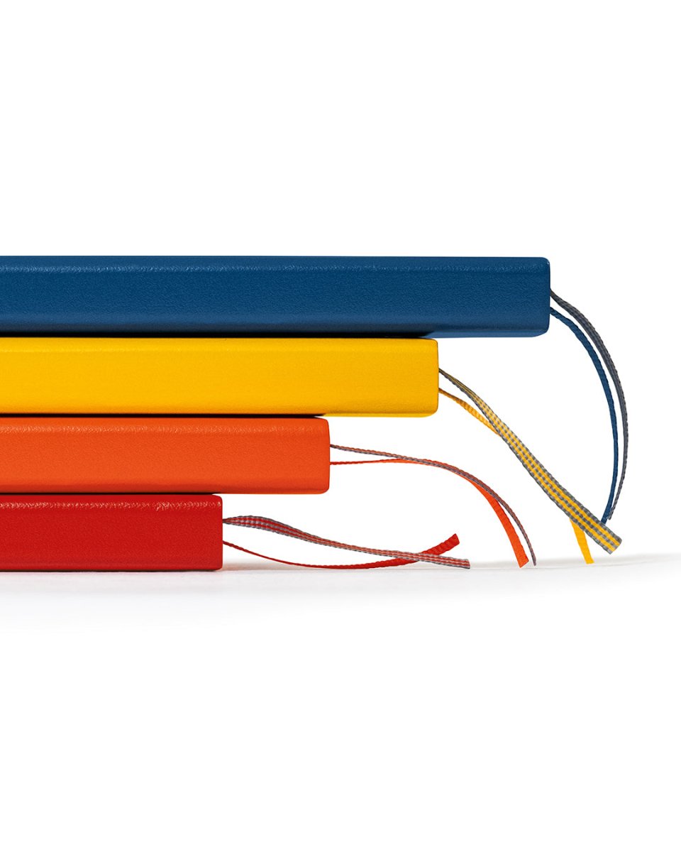 Dotted notebook Lt A5 Hård pärm Sunflower - 2 - Leuchtturm1917 - Tidformera