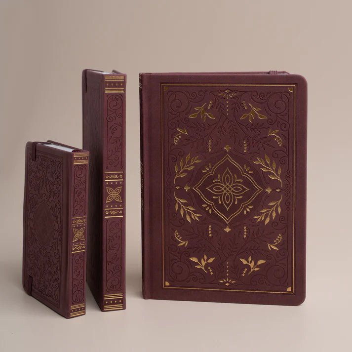 Dotted Notebook Storybook in Plum Notebook B5 - 9 - Archer & Olive - Tidformera