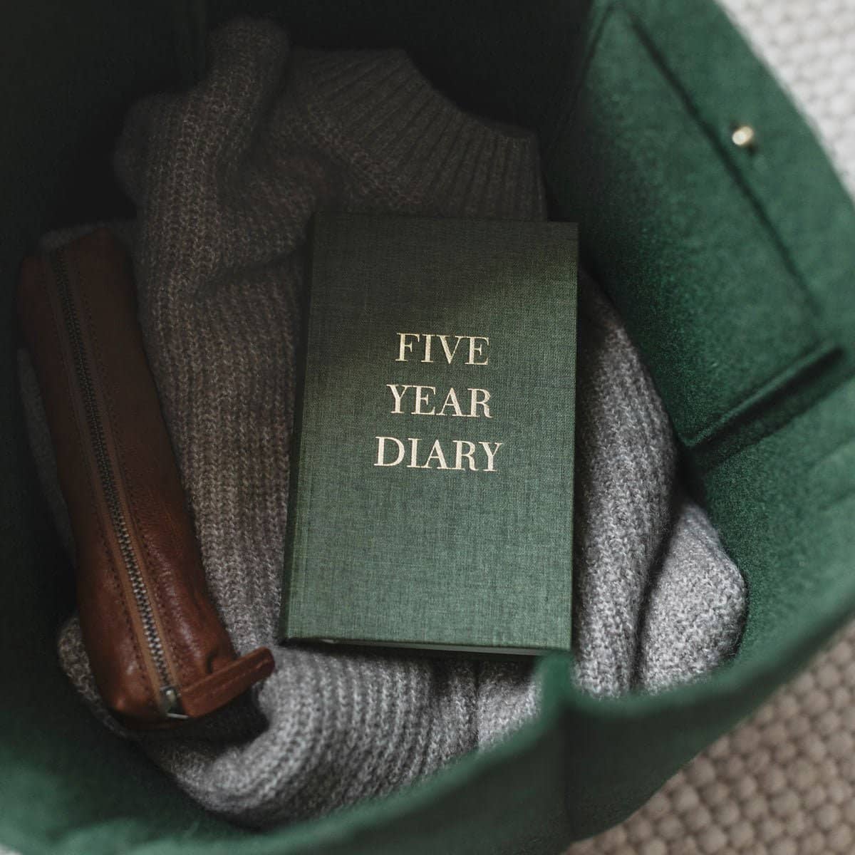 Five Year Diary - Pocket - Khaki Green - 3 - Paperstyle - Tidformera