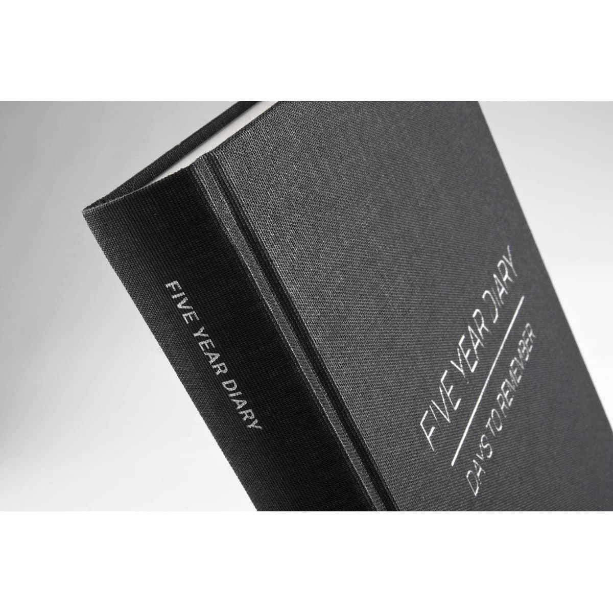 Five Year Diary - Transparent Black - 3 - Paperstyle - Tidformera