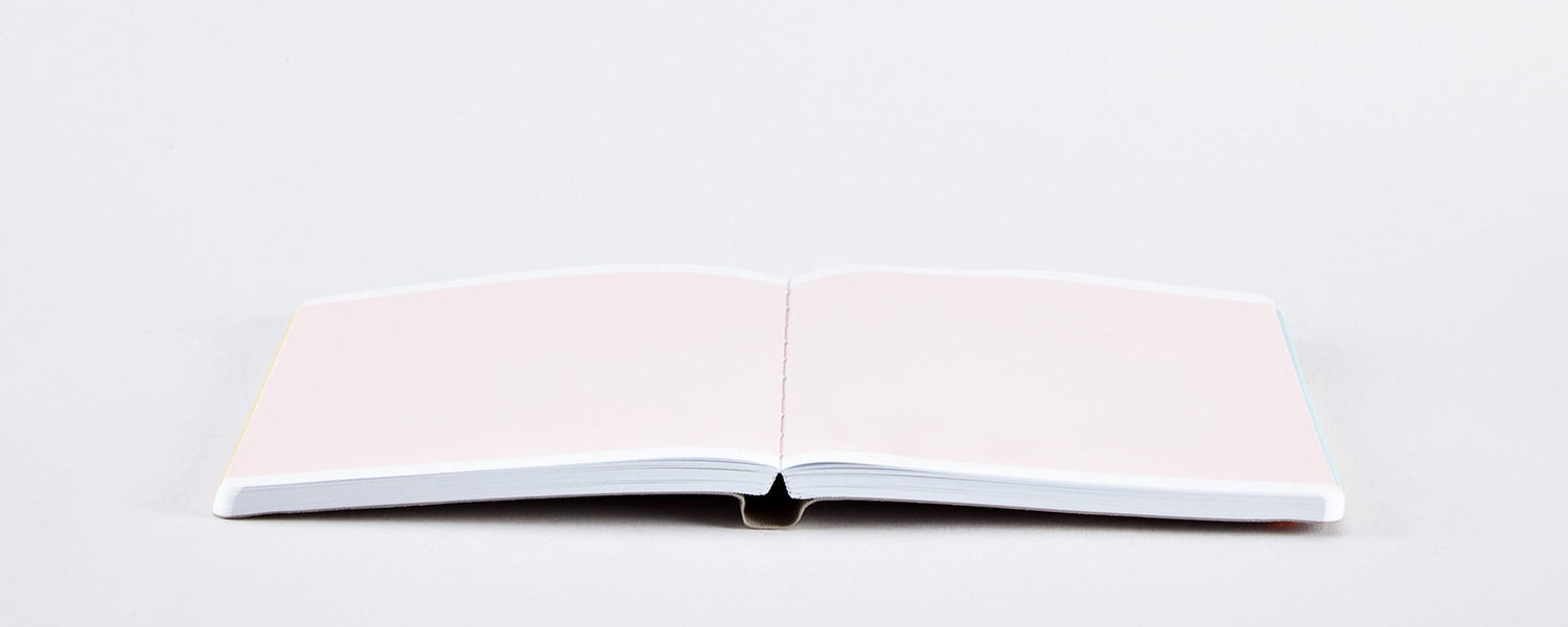 Inspiration Book M - BLOOM - 5 - Nuuna - Tidformera