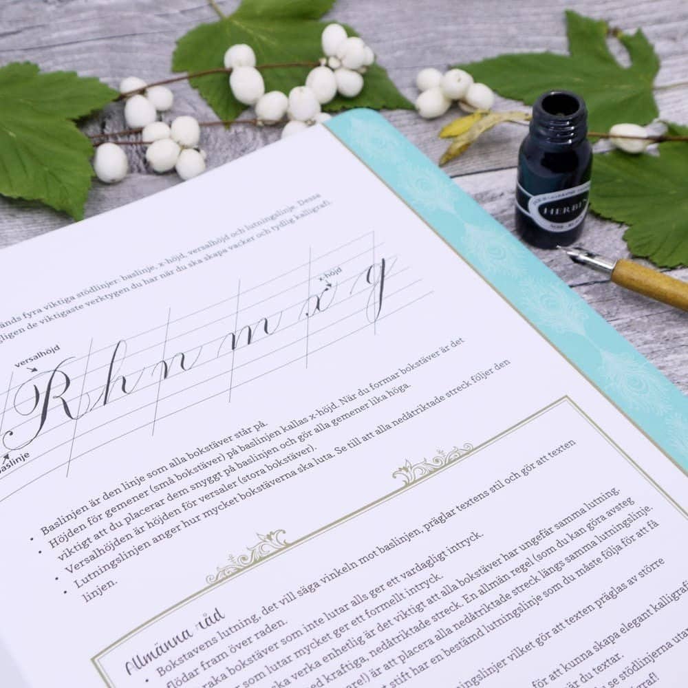 Kreativ klassisk och tidlös kalligrafi - 2 - Tukan - Tidformera