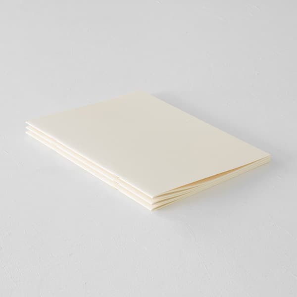 MD Notebook Light - Skrivhäfte - 3 - pack A4 - Blank - 4 - Midori - Tidformera