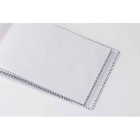 Närbild på dotted inlaga Storage.it A6 notebook. Tidformera