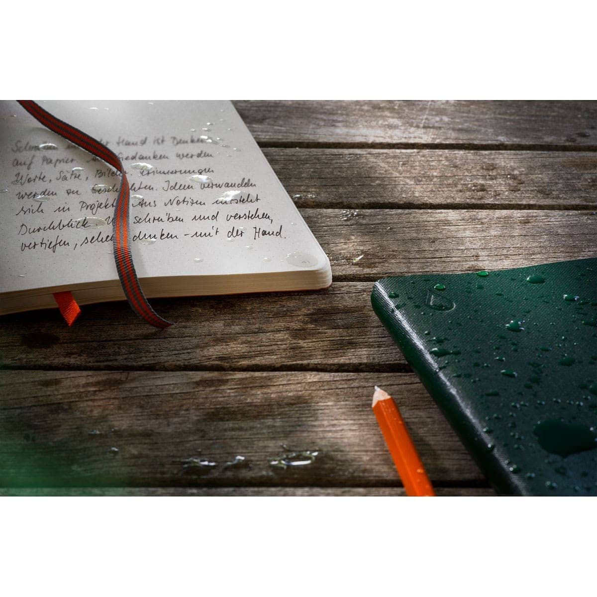Outlines Dotted B6 - Signal orange - 3 - Leuchtturm1917 - Tidformera