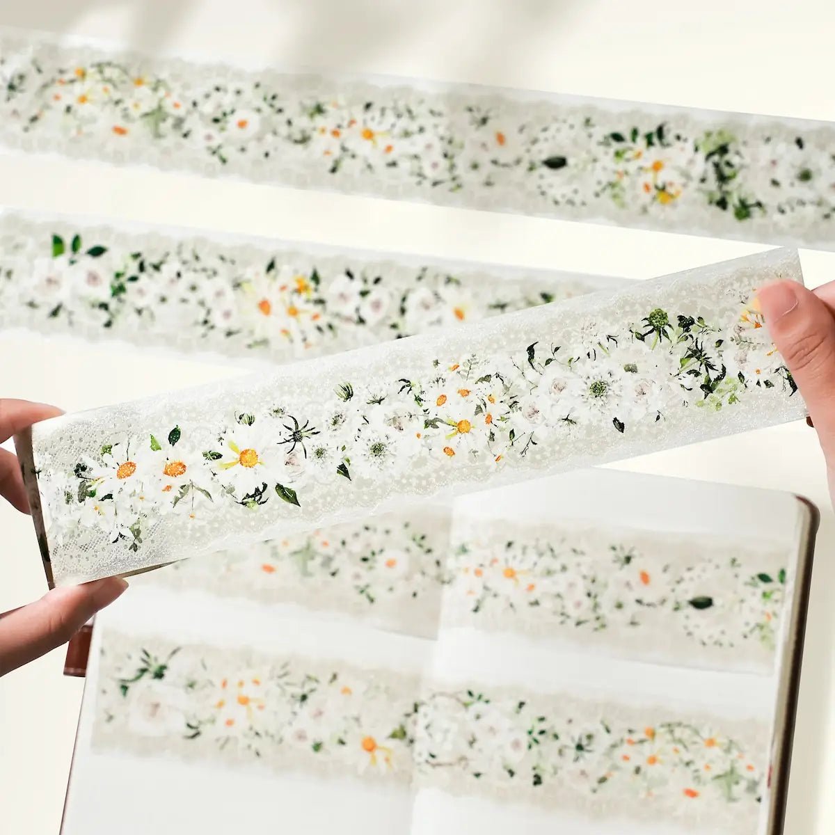 PET Tape Petals en Blanc - 55 mm - 2 - Washi Tape Shop - Tidformera