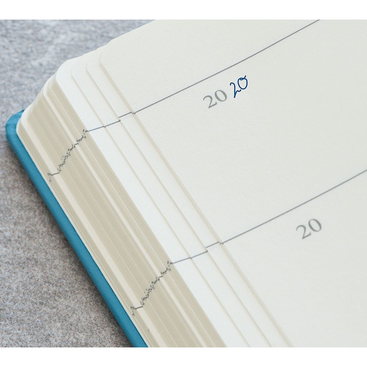 Some lines a day Dagbok 5 - år Port Red - 2 - Leuchtturm1917 - Tidformera