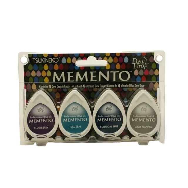 Stämpeldyna Memento Dew Drop - Dolphin Play från Tsukineko.  Förpackning med fyra stämpeldynor i färger.na lila, blå och grå.  - Tidformera