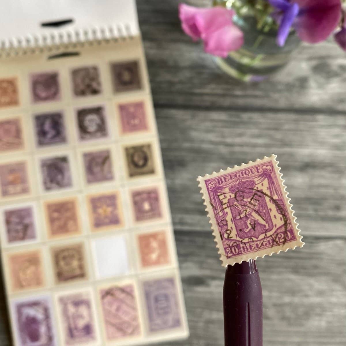 Sticker Book Tim Holtz - Postmarked - 2 - Tim Holtz - Tidformera