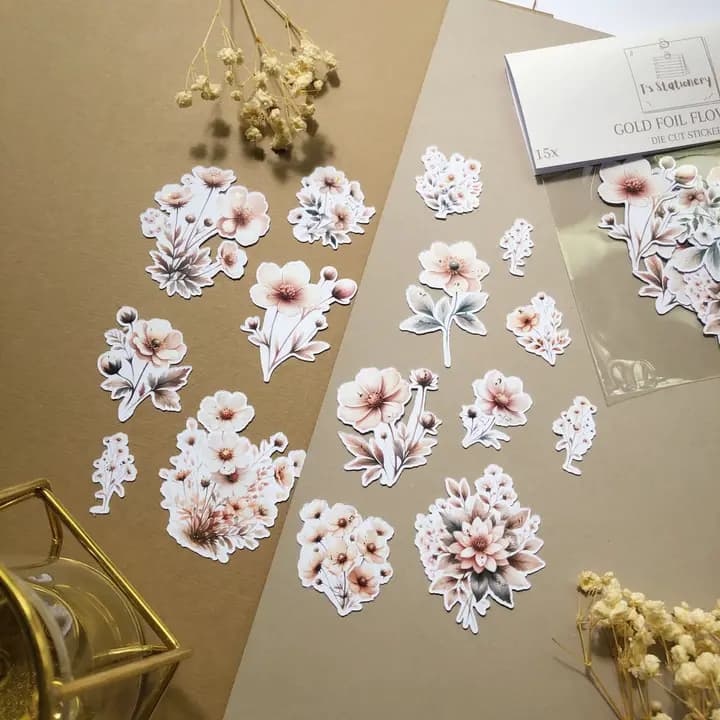 Stickers - T's Stationery - Gold Foil Flowers - 2 - T's Stationery - Tidformera