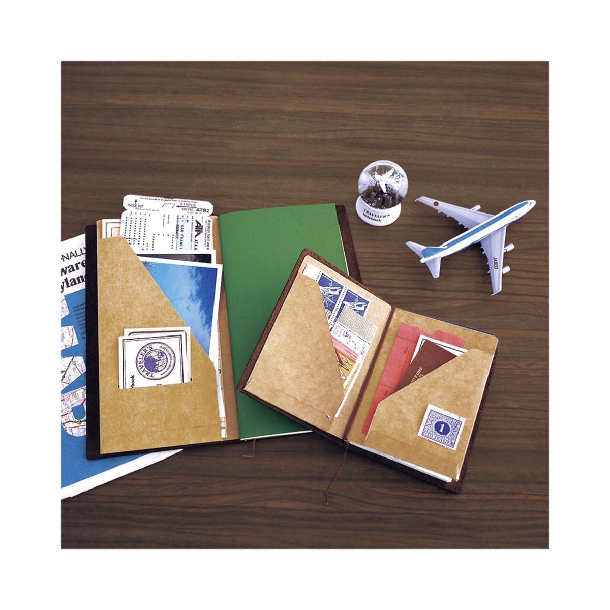 TN Passport Refill 010. Kraft Paper Folder - 3 - Traveler's Company - Tidformera