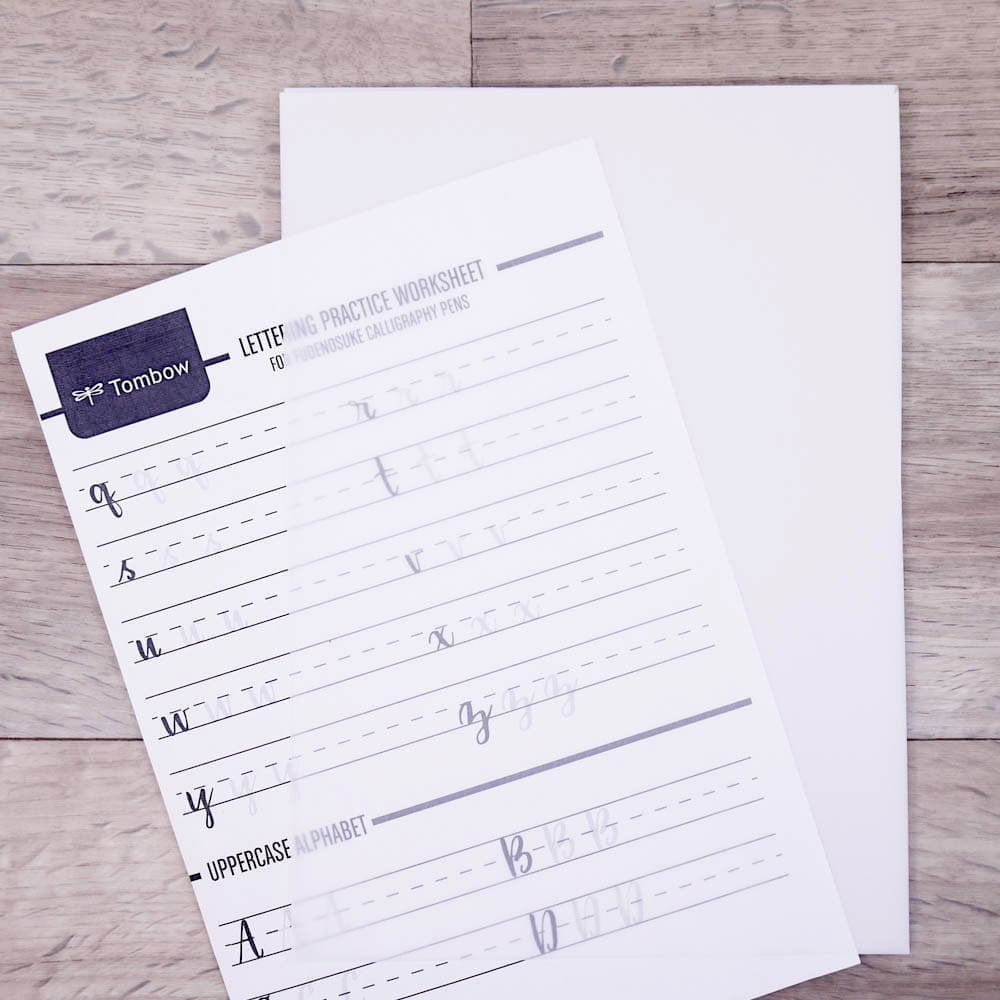 Tracing paper A4 från Royal Talens - Blocket med ett övningsark för att tipsa om hur blocket kan användas - Tidformera