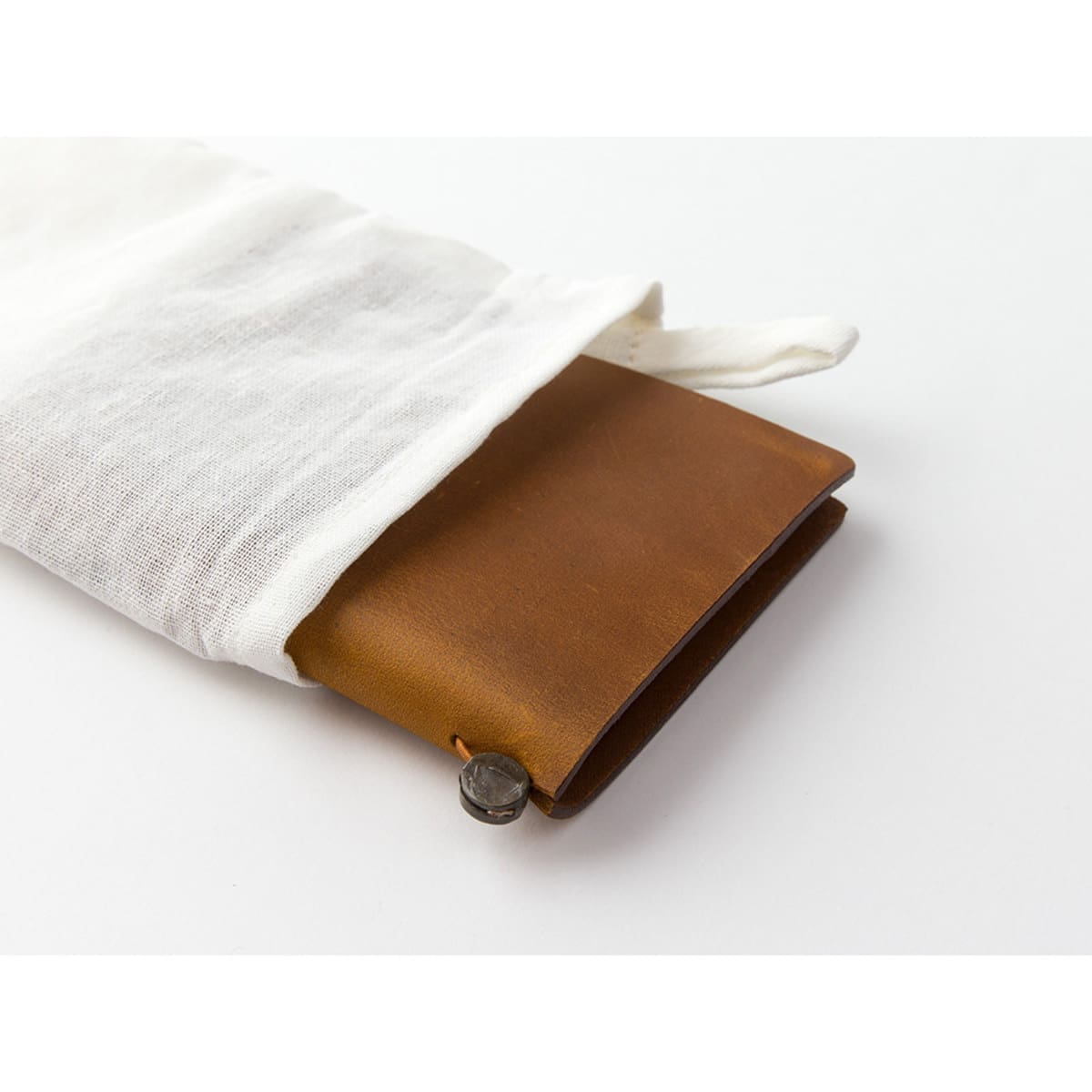TRAVELER'S notebook Passport Leather Cover Camel - 3 - Traveler's Company - Tidformera