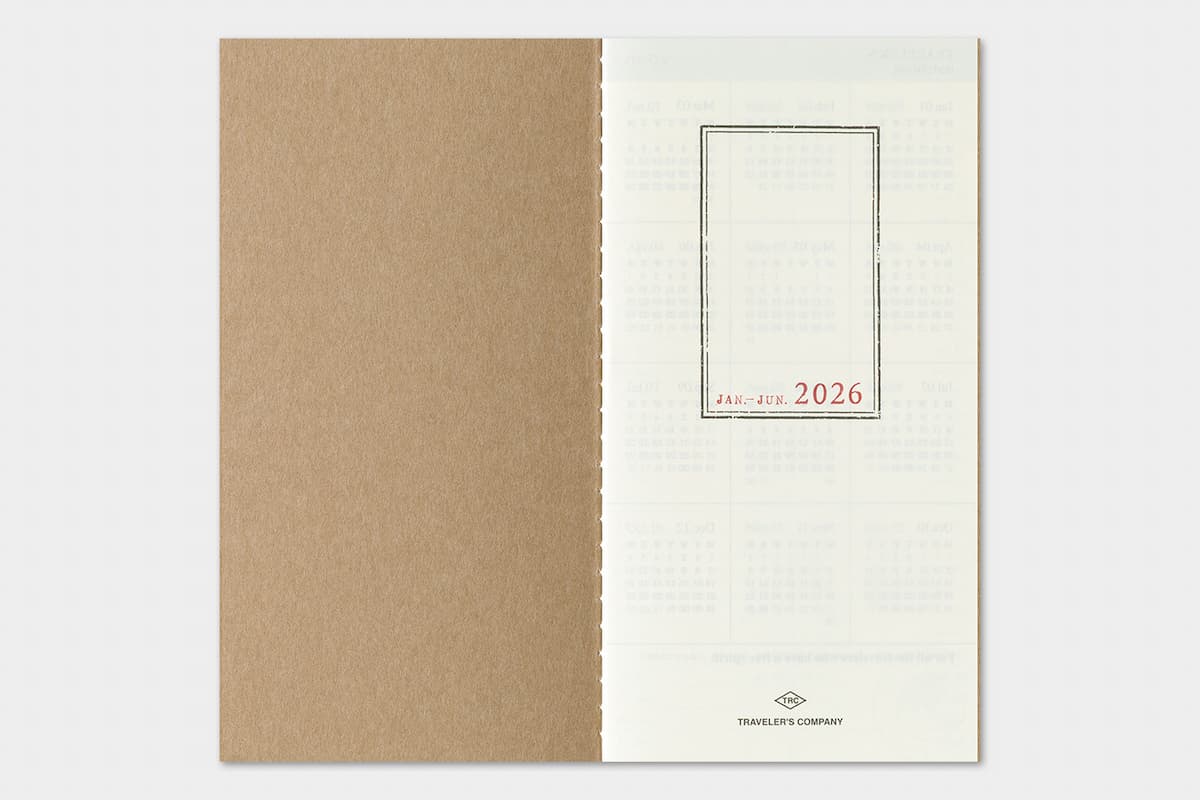 TRC 2026 Weekly + Memo Diary Regular size - 3 - Traveler's Company - Tidformera