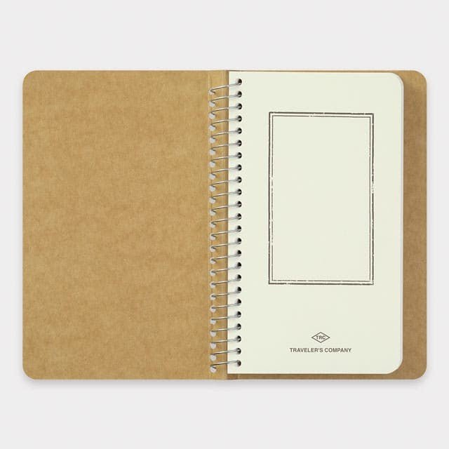 TRC SPIRAL RING NOTEBOOK A6 Slim MD White - 3 - Traveler's Company - Tidformera