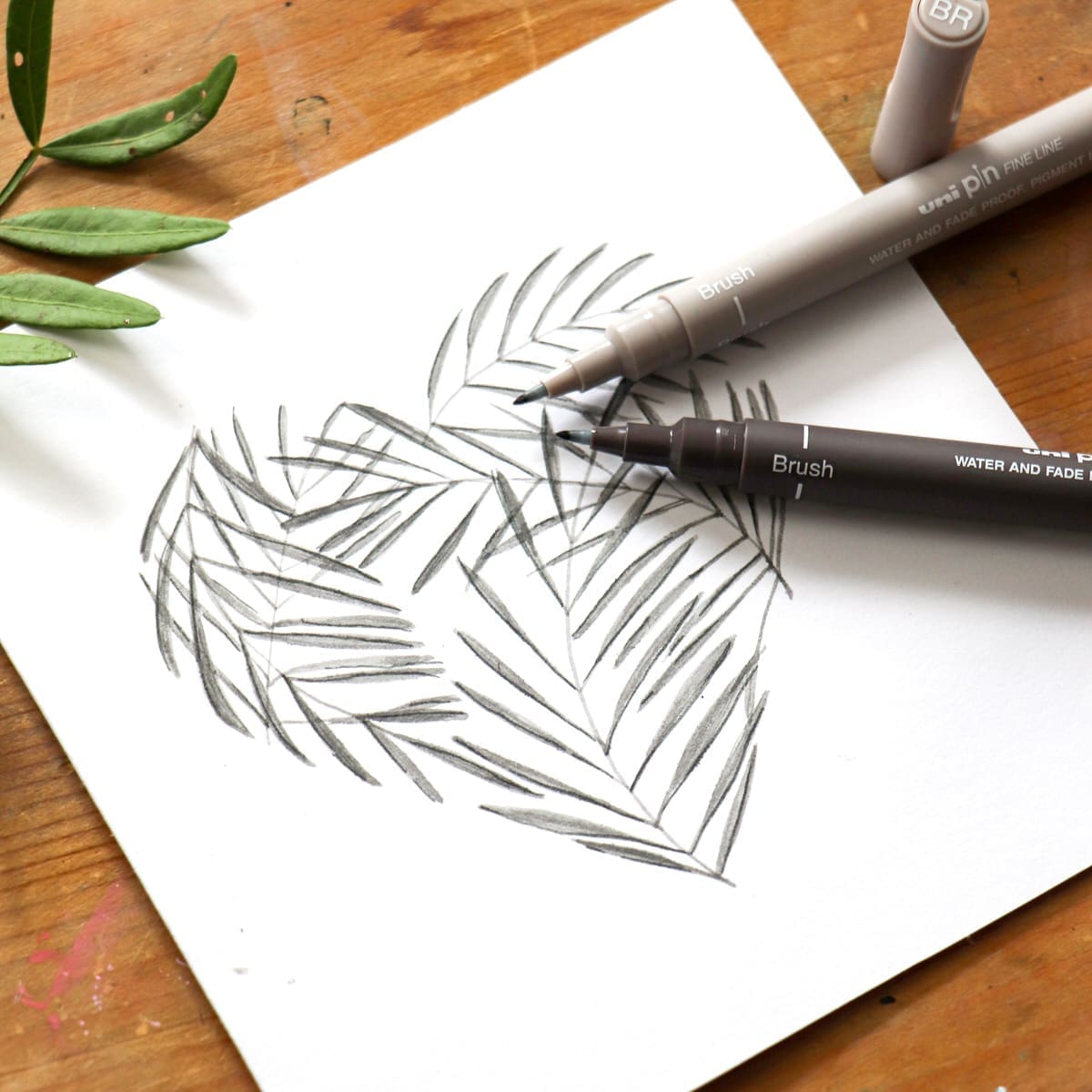 Uni Pin Fineliner Light Gray 0,5 - 2 - Uni Mitsubishi Pencil - Tidformera
