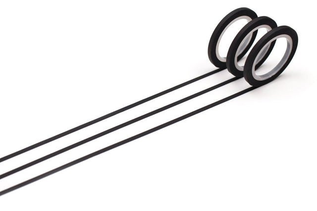 Washi Tape Slim 3 mm 3-pack - Black från MT masking tape. Tre stycken svarta utrullade dekorationstejpar. - Tidformera