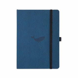 Wildlife A5 Soft cover Dotted Whale från Dingbats* - Blå anteckningsbok med mjuk pärm. Boken har svart gummiband för stängning samt pennhållare.
- Tidformera