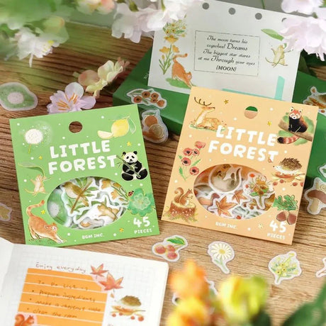 Förpackningar med flake stickers i serien Little Forest från BGM. Tema djur och natur - Tidformera