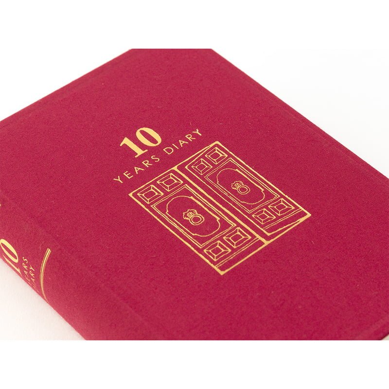 10 year diary Gate - Red - 3 - Midori - Tidformera