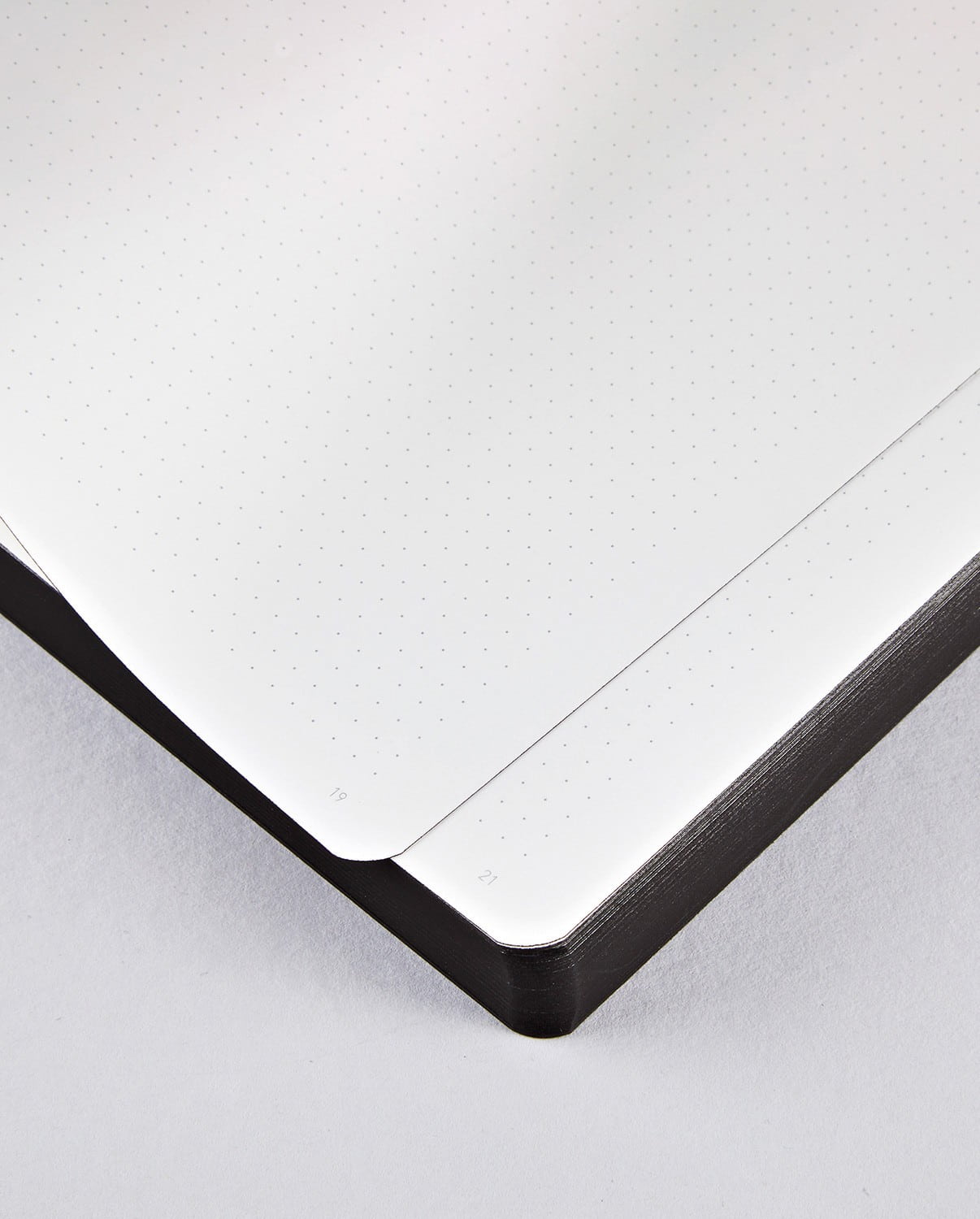 Anteckningsbok Voyager Dotted - Large Star