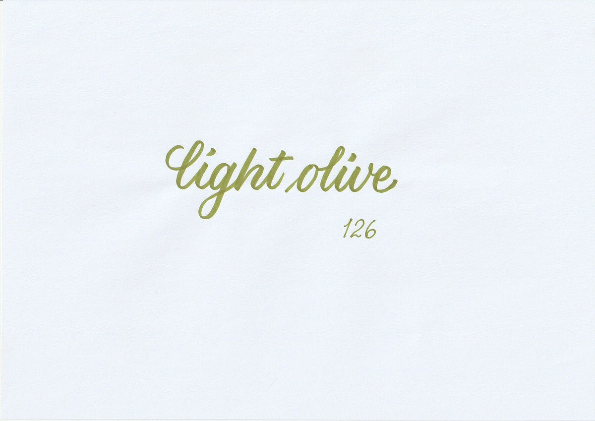 Handskriven text med orden "light olive" i ljus olivgrön färg, skriven med ABT Dual Brush Pen i nyansen 126 Light Olive.