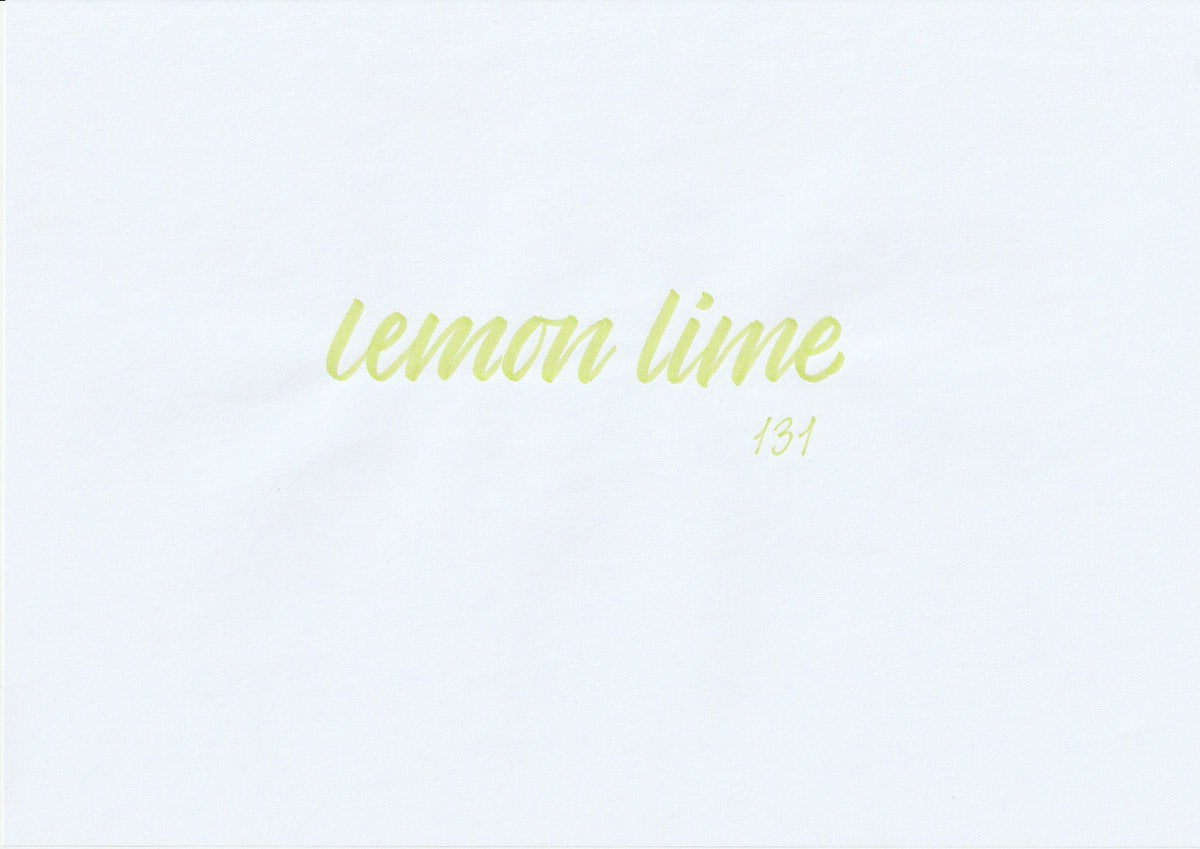 Handskriven text med ordet "lemon lime" i limegul färg, skriven med ABT Dual Brush Pen i nyansen 131 Lemon Lime.