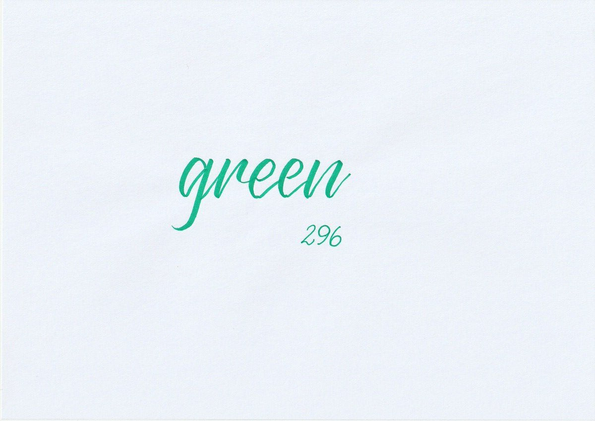 Handskriven text med ordet "green" i grön färg, skriven med ABT Dual Brush Pen i nyansen 296 Green.