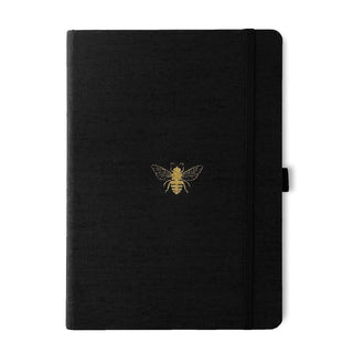 Anteckningsbok B5 PRO Bee Dotted från Dingbats* - Svart anteckningsbok med guldpräglad bi på pärmen. Boken har svart gummiband för stängning samt pennhållare.
- Tidformera