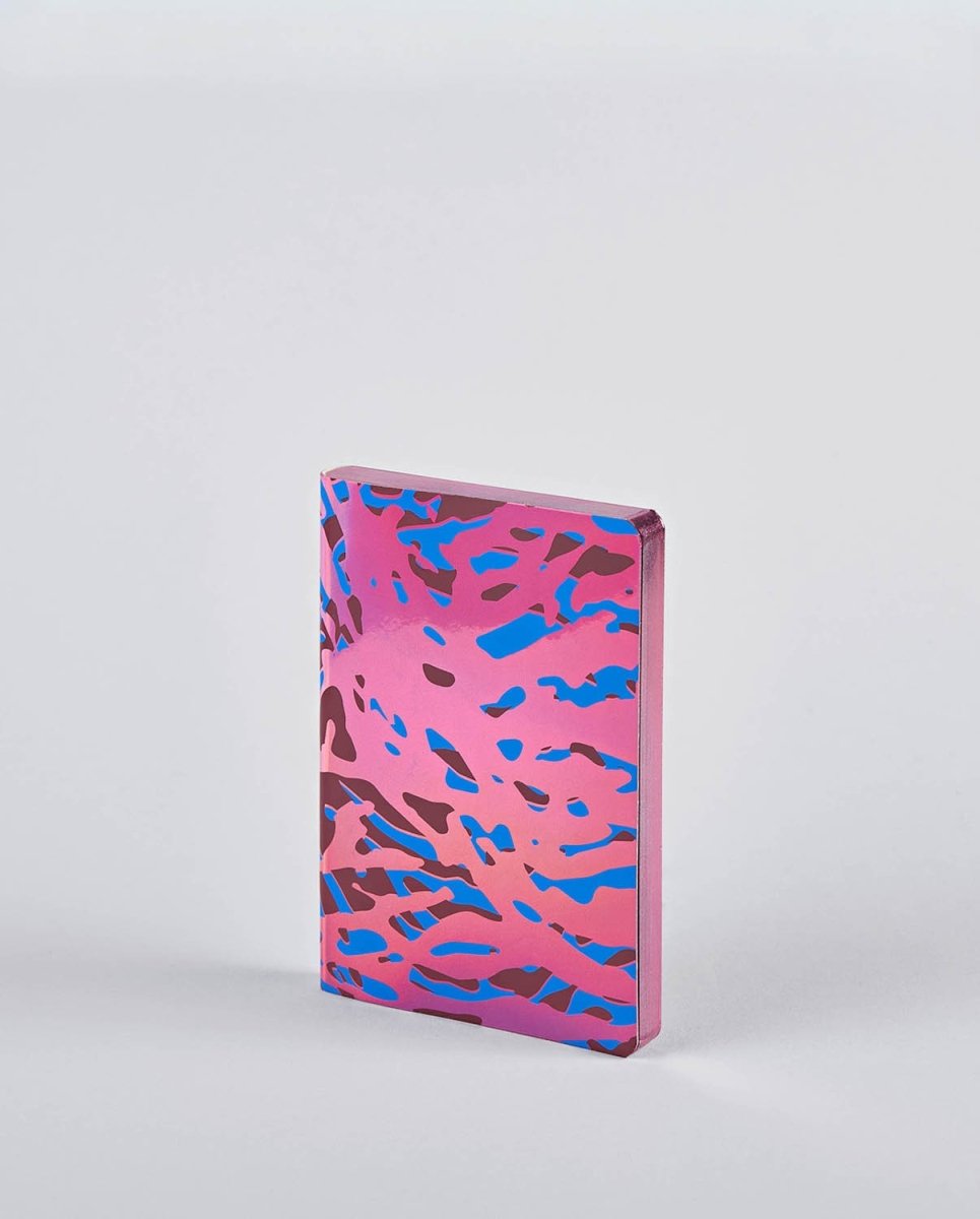 Anteckningsbok Metallic Muse - S - Chromatic Drift - 4 - Nuuna - Tidformera