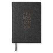 Dagböcker Paperstyle - Black 1 - år från Paperstyle - Svart dagbok - Tidformera