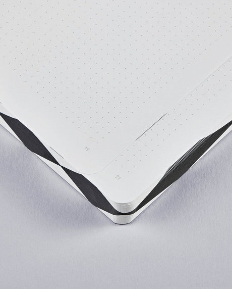 Dotted notebook Graphic L - Inner eye - 2 - Nuuna - Tidformera