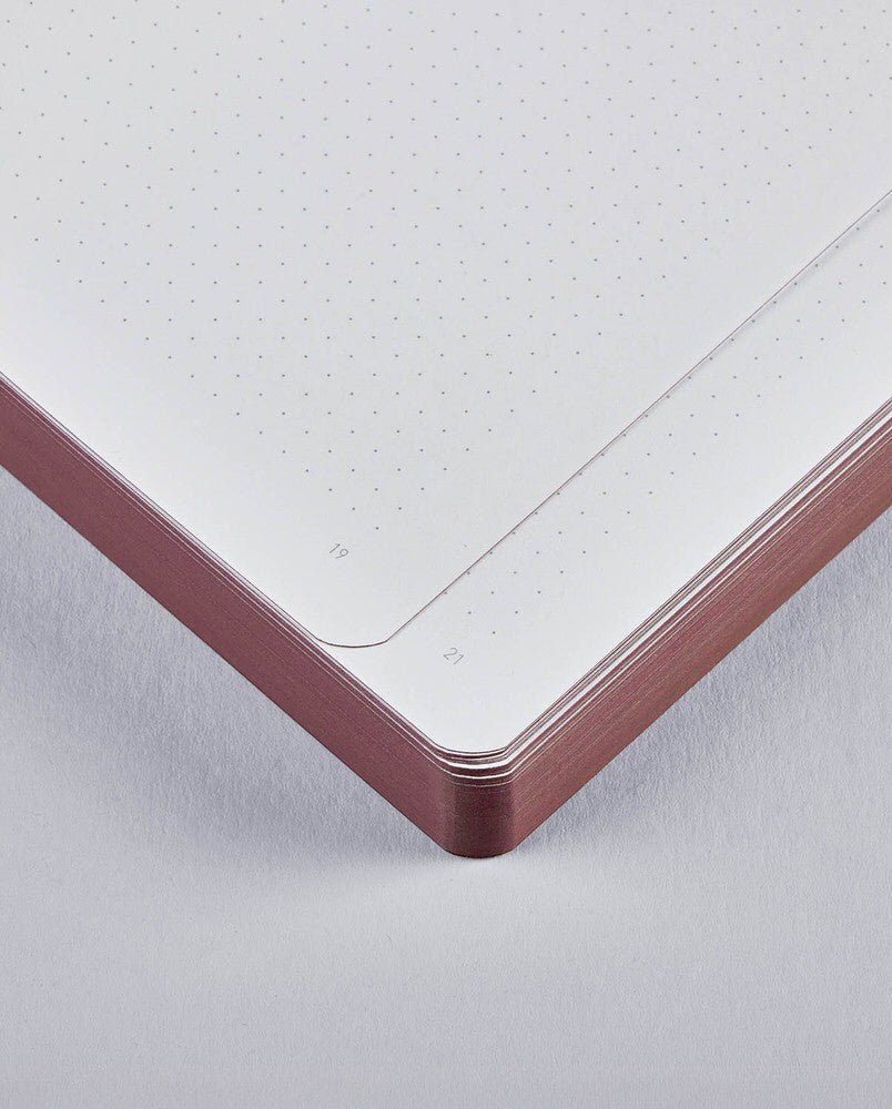 Dotted notebook Graphic L - It's me - 4 - Nuuna - Tidformera