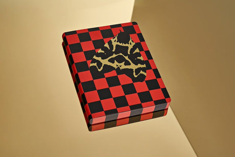 Dotted notebook Graphic L - Night moth - 5 - Nuuna - Tidformera