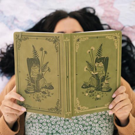 Dotted Notebook SQ - Literary frog - 3 - Archer & Olive - Tidformera