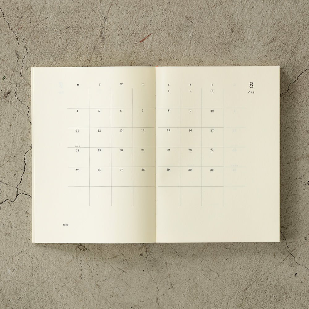 MD Notebook Diary A5 2025 Monthly Block + Memo - Midori - Tidformera