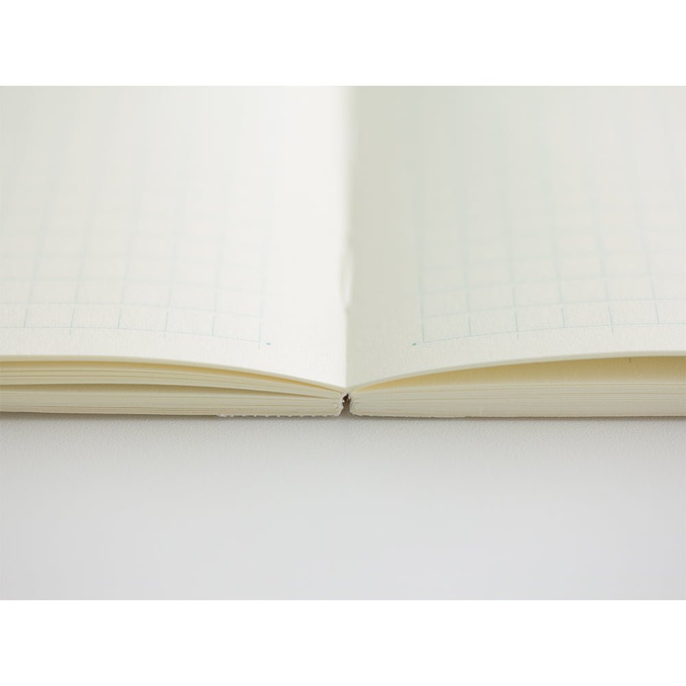 MD Notebook Diary A5 2026 Monthly Block + Memo Thin Type - 7 - Midori - Tidformera