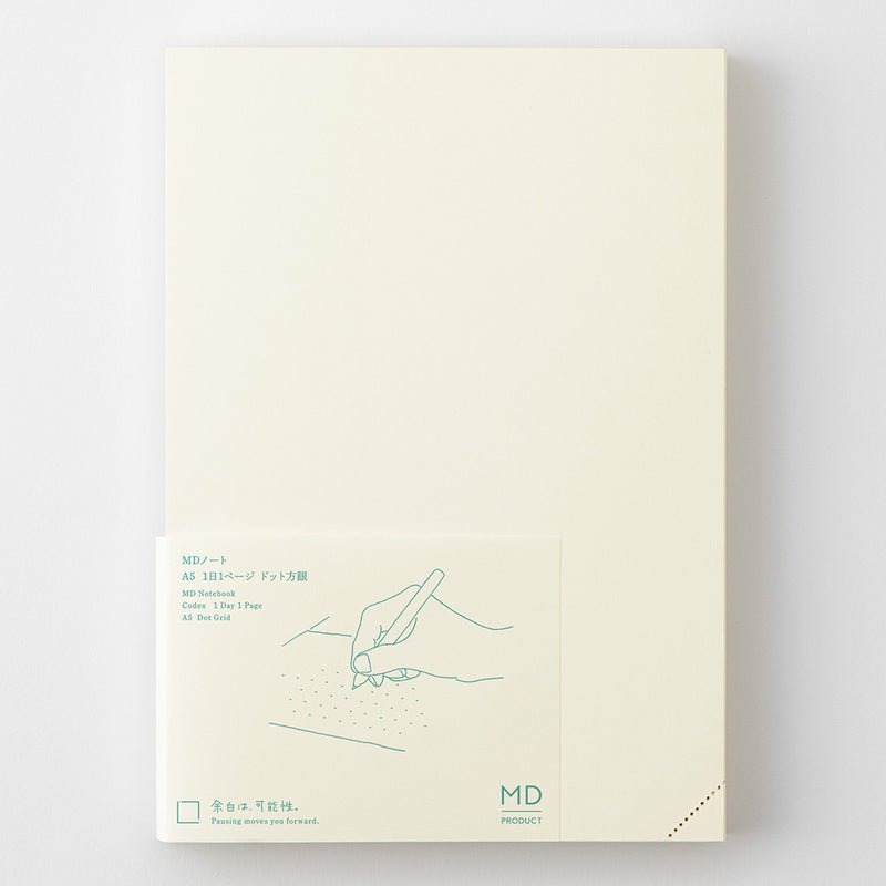 MD Notebook Journal A5 Dotted - 368 pages - 11 - Midori - Tidformera