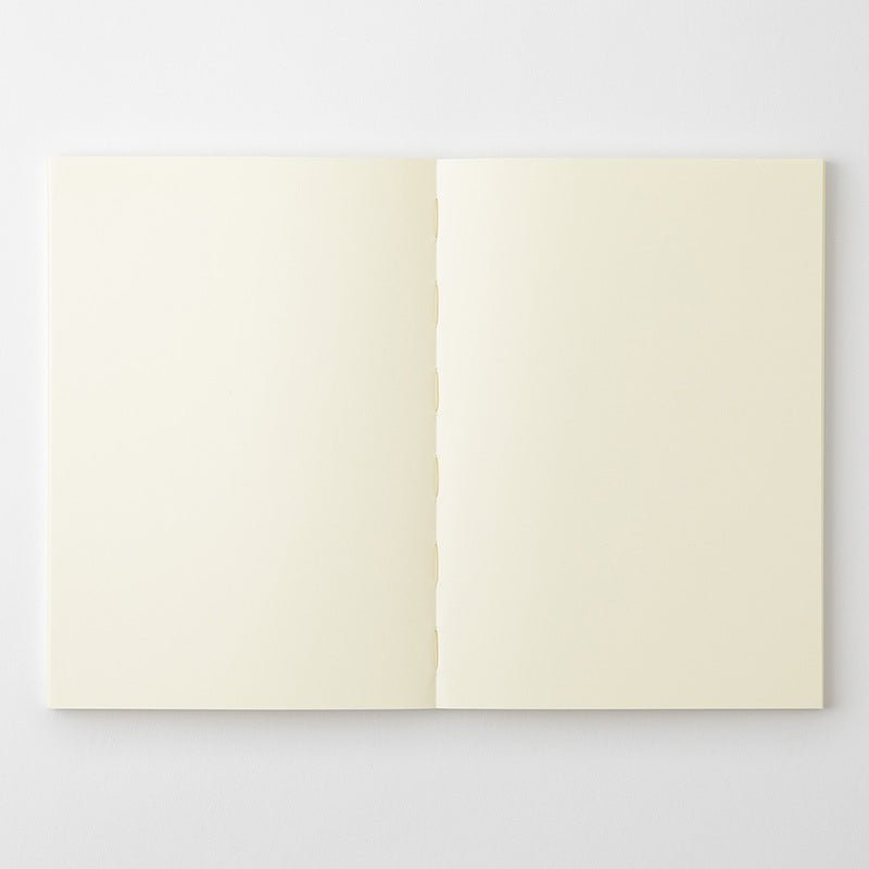 MD Notebook Thick A5 - Blank - 9 - Midori - Tidformera