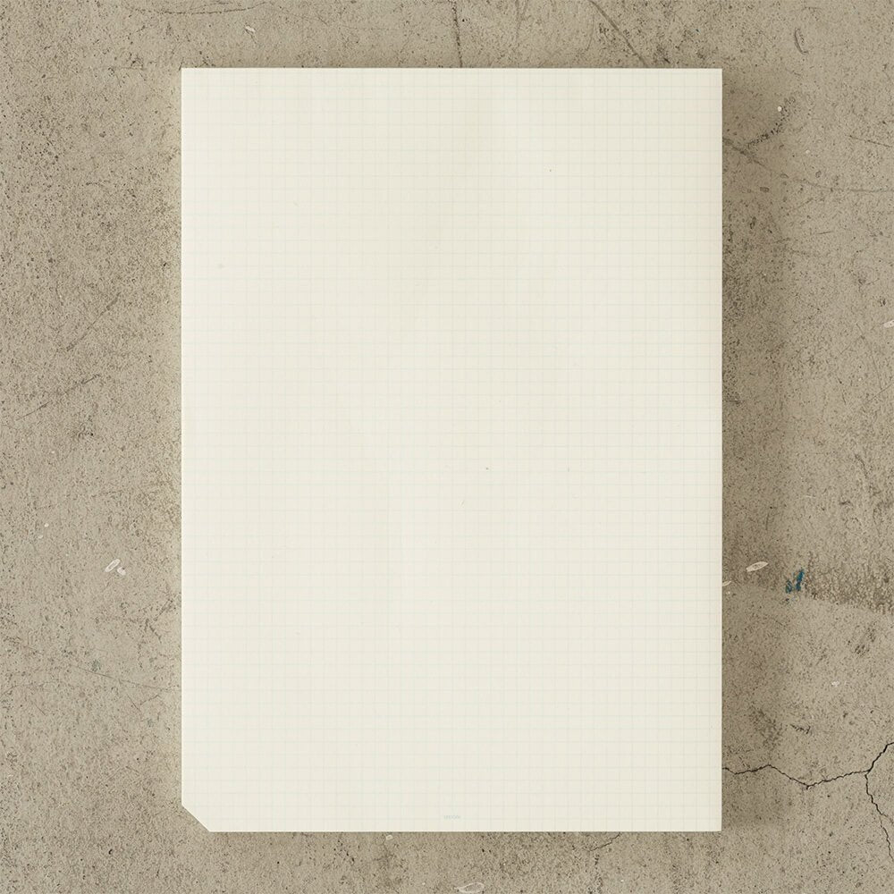 MD Paper Pad A4 - Grid - 5 - Midori - Tidformera