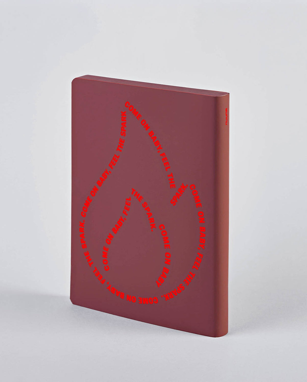 Dotted notebook Graphic L - Feel the spark