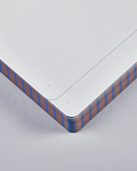 Dotted notebook Graphic L - Wild Mind