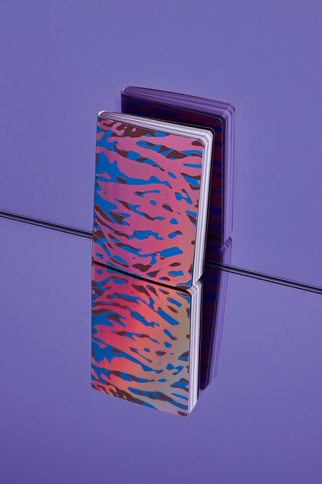 Anteckningsbok Metallic Muse - S - Chromatic Drift