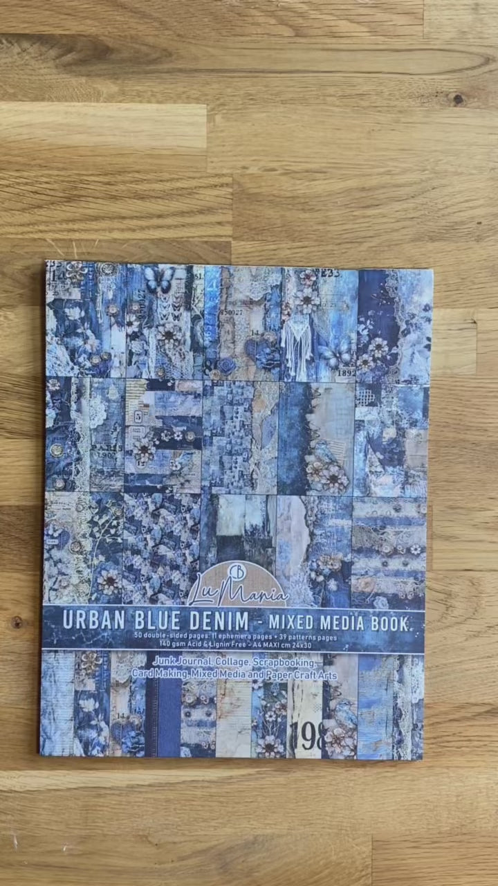Video där vi visar Mixed media book - Urban Blue denim från Ciao Bella.